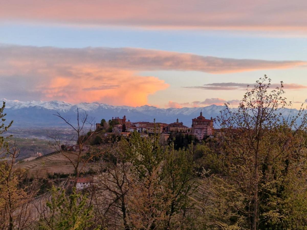 Mister Barolo Apartments Langhe Novello Eksteriør bilde